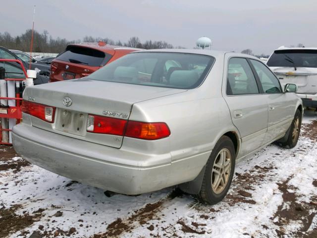 4T1BF22K7YU094881 - 2000 TOYOTA CAMRY LE GRAY photo 4