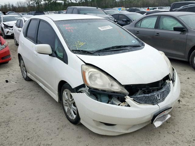 JHMGE88459S028947 - 2009 HONDA FIT SPORT WHITE photo 1