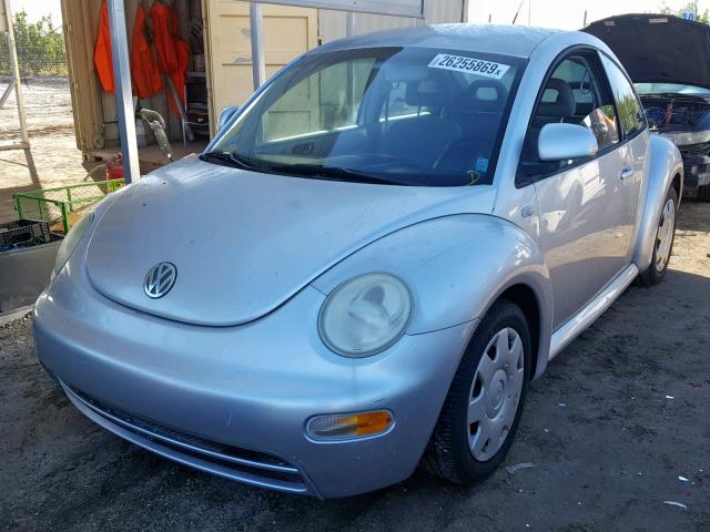 3VWBA21C6XM448581 - 1999 VOLKSWAGEN NEW BEETLE Gümüş foto 2