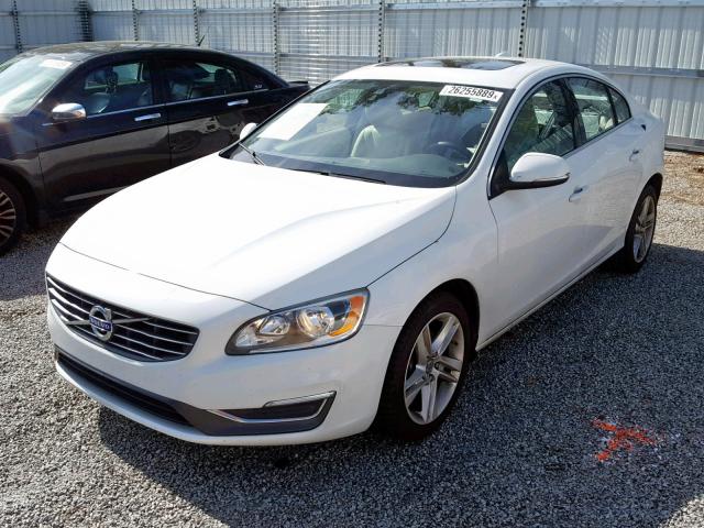 YV140MFB4F1309629 - 2015 VOLVO S60 PREMIE WHITE photo 2