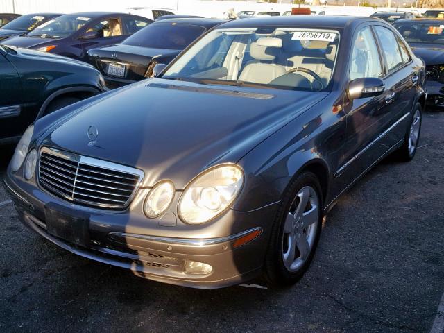 WDBUF56J36A897538 - 2006 MERCEDES-BENZ E 350 GRAY photo 2