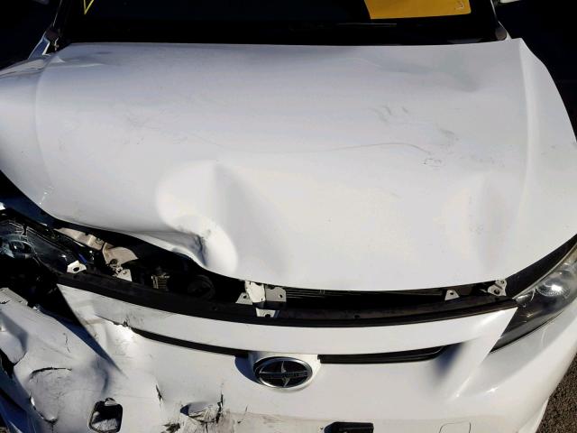 JTKJF5C76B3010258 - 2011 TOYOTA SCION TC თეთრი ფოტო 7