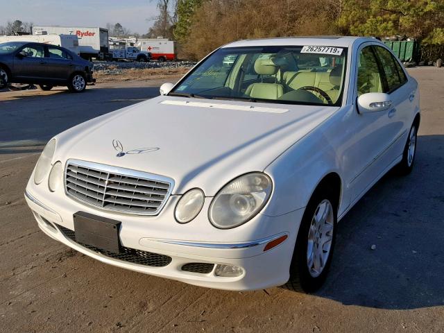 WDBUF65J14A578885 - 2004 MERCEDES-BENZ E 320 WHITE photo 2