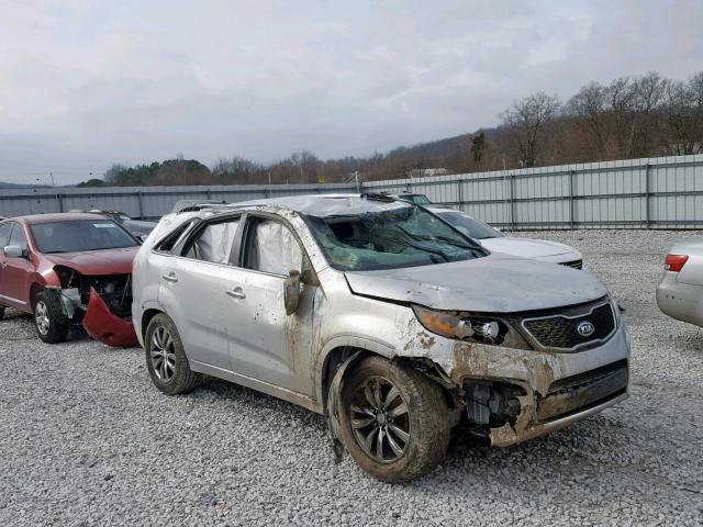 5XYKW4A24DG318458 - 2013 KIA SORENTO SX SILVER photo 1