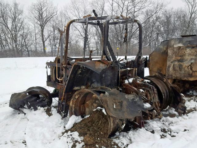 L06410V265109 - 2000 JOHN DEERE TRACTOR BURN photo 3