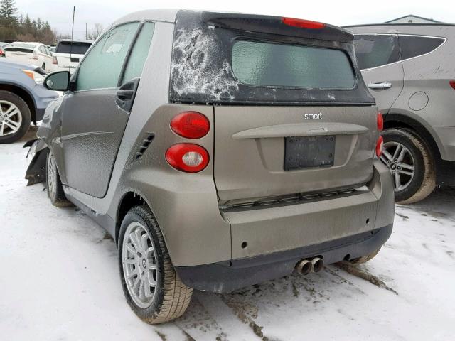 WMEEK3BAXBK426620 - 2011 SMART FORTWO PAS 银色 照片 3