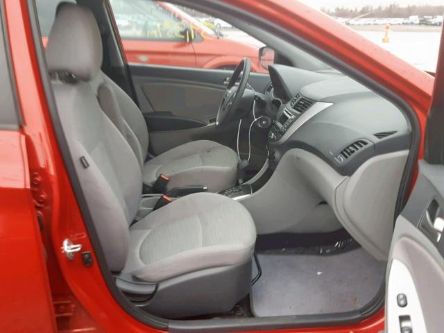 KMHCT5AE9GU269477 - 2016 HYUNDAI ACCENT SE RED photo 5