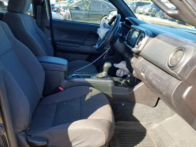 3TMCZ5AN6GM013627 - 2016 TOYOTA TACOMA DOU BLACK photo 5