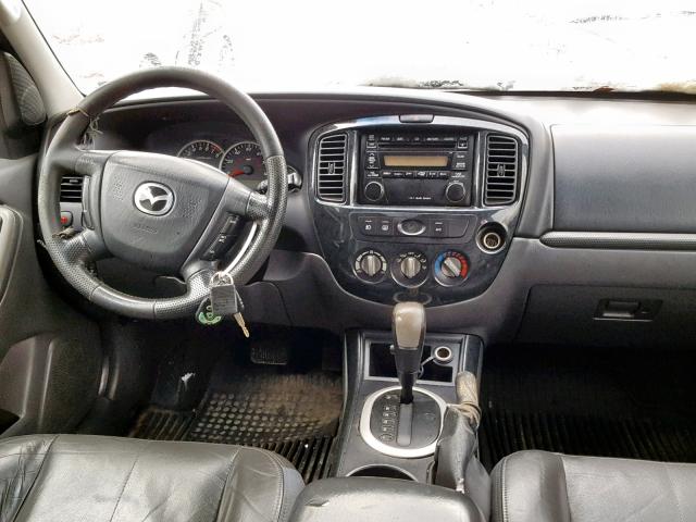 4F2CZ96105KM48533 - 2005 MAZDA TRIBUTE S GRAY photo 9