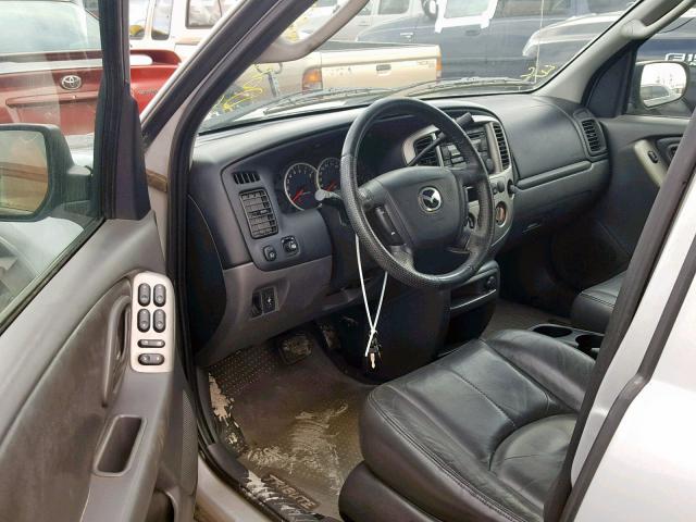 4F2CZ06104KM22346 - 2004 MAZDA TRIBUTE ES SILVER photo 9