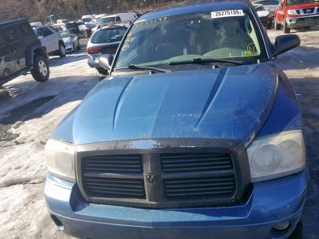 1D7HE58N05S230429 - 2005 DODGE DAKOTA QUA BLUE photo 9