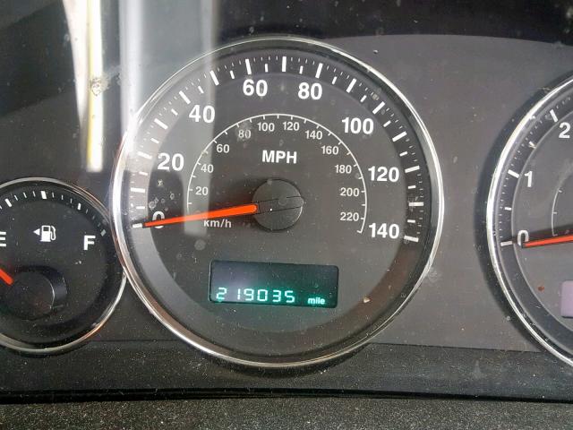 1J8HG48N36C124785 - 2006 JEEP COMMANDER BLACK photo 8