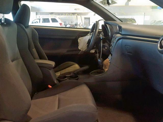 JTKJF5C70D3061905 - 2013 TOYOTA SCION TC 白色 照片 5