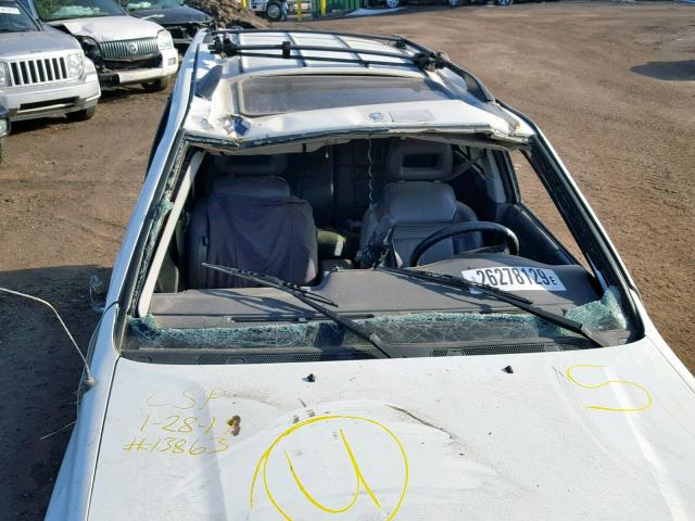 4S6CM58W0X4415736 - 1999 HONDA PASSPORT E 白色 照片 9