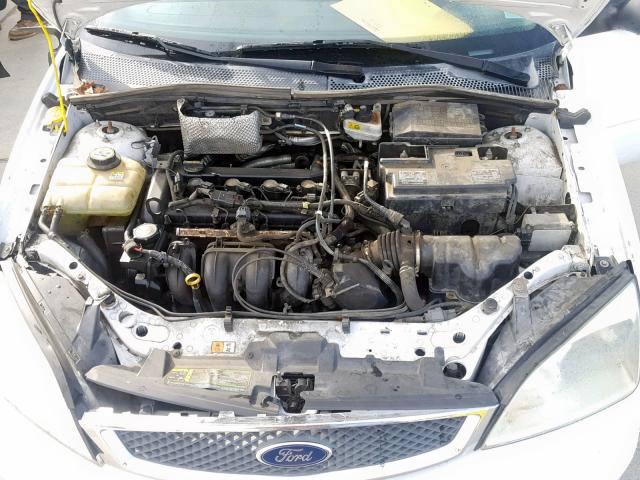 1FAFP34N47W334140 - 2007 FORD FOCUS ZX4 WHITE photo 7