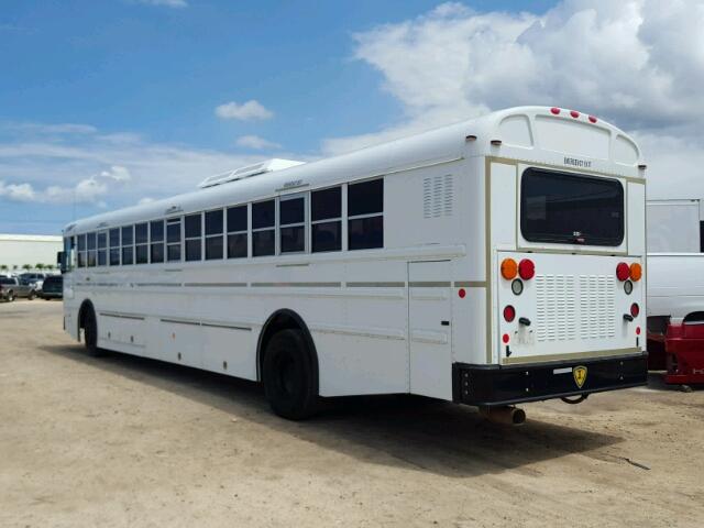 4DRBXAAN69A087605 - 2009 IC CORPORATION 3000 WHITE photo 3