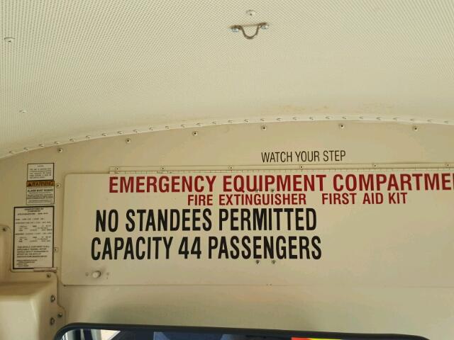 4DRBXAAN69A087605 - 2009 IC CORPORATION 3000 WHITE photo 9