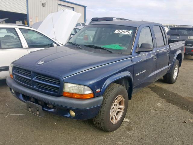 1B7HL38X72S551076 - 2002 DODGE DAKOTA QUA BLUE photo 2