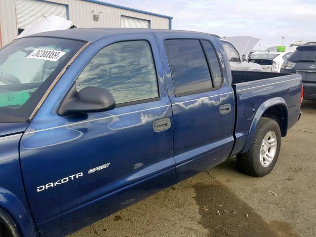 1B7HL38X72S551076 - 2002 DODGE DAKOTA QUA BLUE photo 9