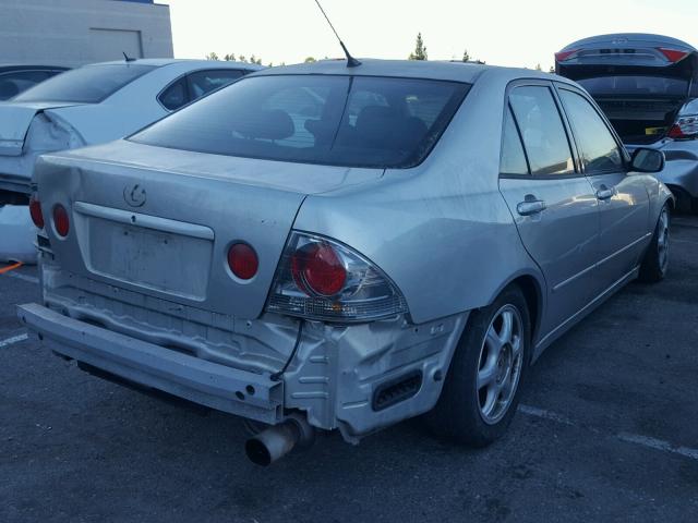 JTHBD182210022042 - 2001 LEXUS IS 300 SILVER photo 4