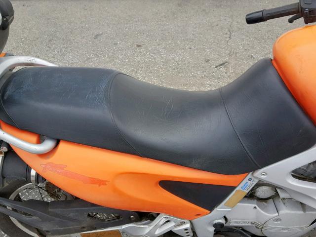 WB10168A8VXA40211 - 1997 BMW F650 ST Қызғылт сары фото 6