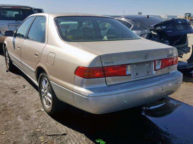 JT2BF22K010325792 - 2001 TOYOTA CAMRY CE BEIGE photo 3