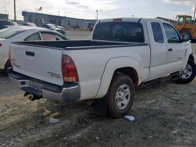 5TETU62N95Z094660 - 2005 TOYOTA TACOMA PRE WHITE photo 4