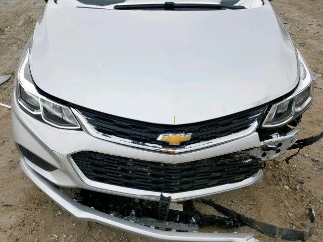 1G1BC5SM6J7242855 - 2018 CHEVROLET CRUZE LS SILVER photo 7