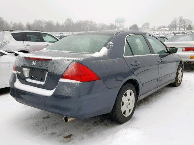 1HGCM56496A068925 - 2006 HONDA ACCORD LX GRAY photo 4