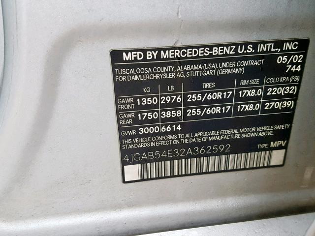 4JGAB54E32A362592 - 2002 MERCEDES-BENZ ML 320 SILVER photo 10