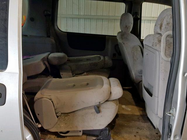 1GNDV23108D196018 - 2008 CHEVROLET UPLANDER L Gümüş foto 6