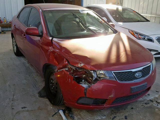 KNAFU4A20B5349894 - 2011 KIA FORTE EX MAROON photo 1