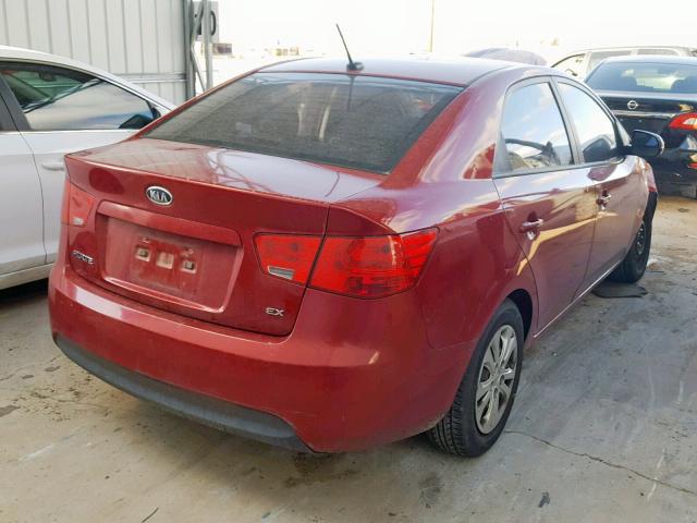 KNAFU4A20B5349894 - 2011 KIA FORTE EX MAROON photo 4