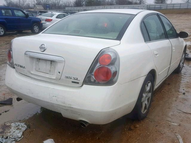 1N4BL11D16C263117 - 2006 NISSAN ALTIMA SE WHITE photo 4