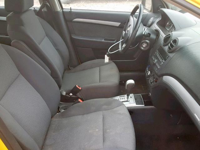 KL1TD5DE0AB110483 - 2010 CHEVROLET AVEO LS YELLOW photo 5