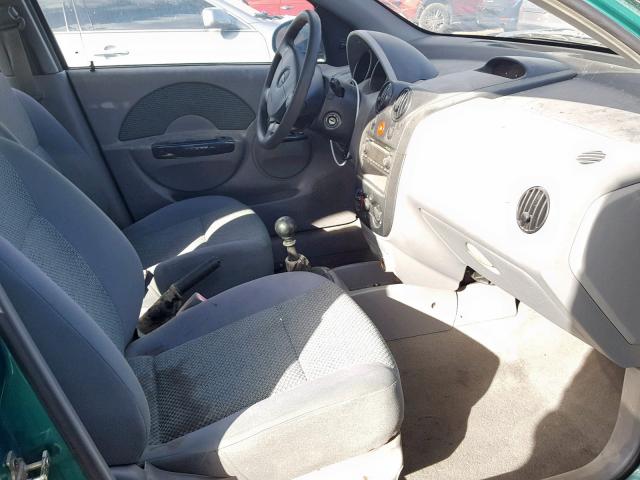 KL1TJ526X4B267737 - 2004 CHEVROLET AVEO LS GREEN photo 5