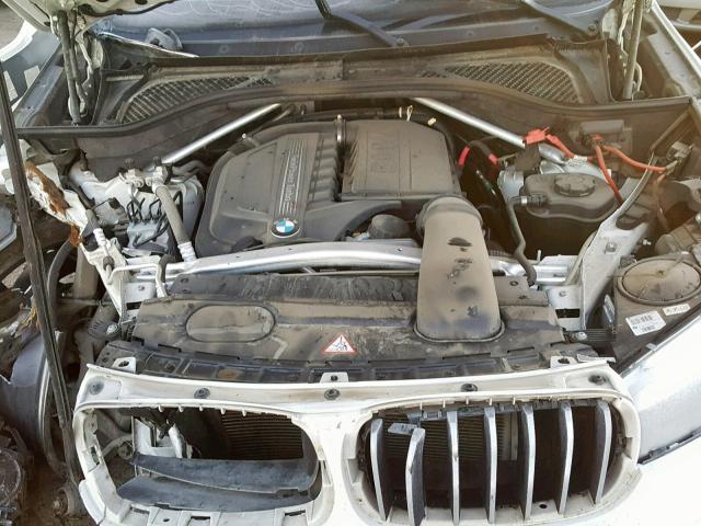 5UXKR2C59E0C01678 - 2014 BMW X5 SDRIVE3 WHITE photo 7