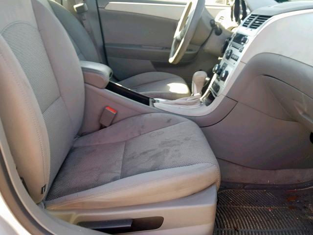 1G1ZA5EU1CF393675 - 2012 CHEVROLET MALIBU LS SILVER photo 5