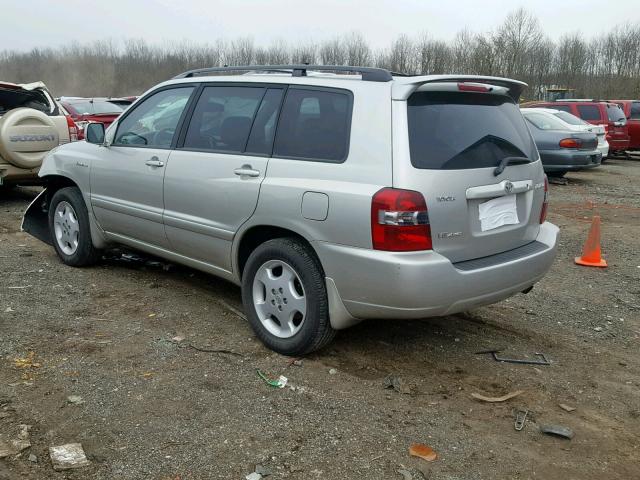 JTEEP21A050116385 - 2005 TOYOTA HIGHLANDER SILVER photo 3