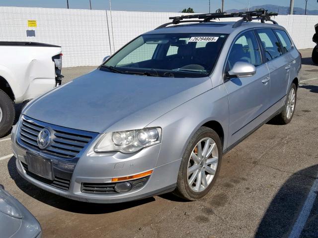 WVWTU93C87E004502 - 2007 VOLKSWAGEN PASSAT 3.6 SILVER photo 2