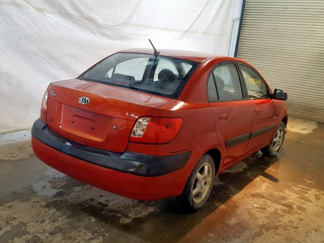 KNADE123166151450 - 2006 KIA RIO RED photo 4