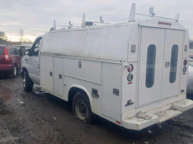 1FDSE3FL2BDB36280 - 2011 FORD ECONOLINE WHITE photo 3