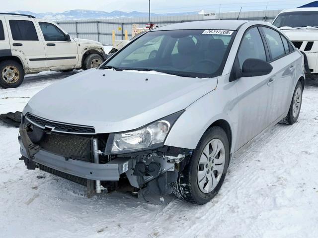 1G1PA5SH0D7125095 - 2013 CHEVROLET CRUZE LS SILVER photo 2