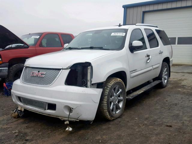 1GKFK63898J212091 - 2008 GMC YUKON DENA WHITE photo 2