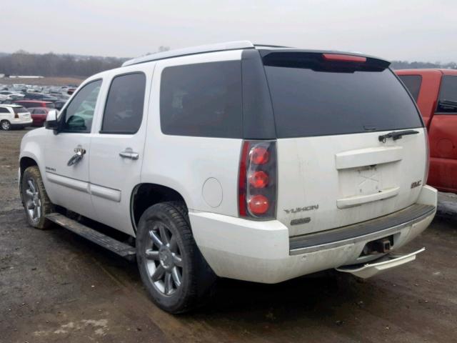 1GKFK63898J212091 - 2008 GMC YUKON DENA WHITE photo 3