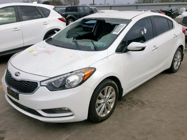 KNAFX4A86E5103528 - 2014 KIA FORTE EX WHITE photo 2