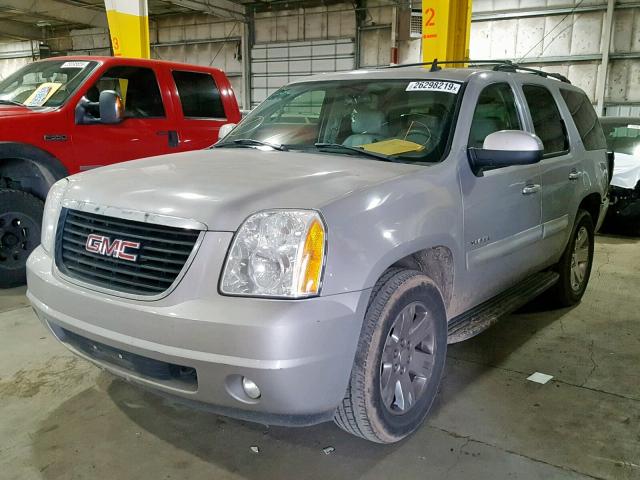 1GKFK13027J108490 - 2007 GMC YUKON SILVER photo 2