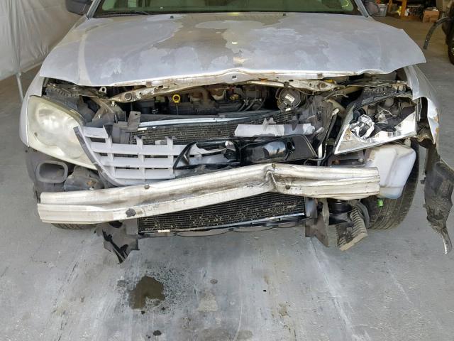 2C4GM48L35R436976 - 2005 CHRYSLER PACIFICA GRAY photo 9