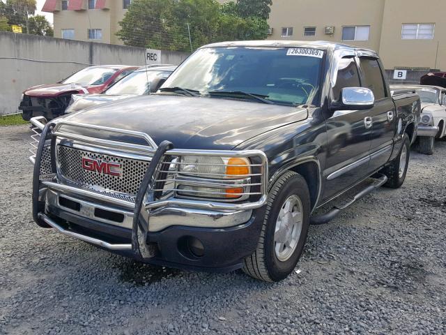 2GTEC13T351285586 - 2005 GMC NEW SIERRA GRAY photo 2