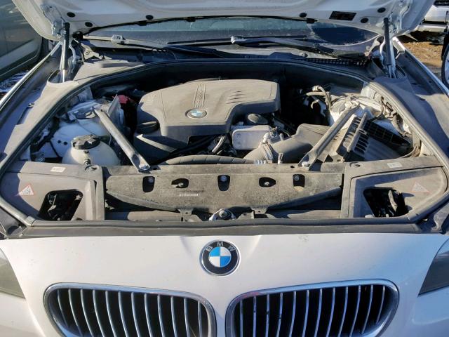 WBAXH5C56DDW16776 - 2013 BMW 528 XI WHITE photo 7